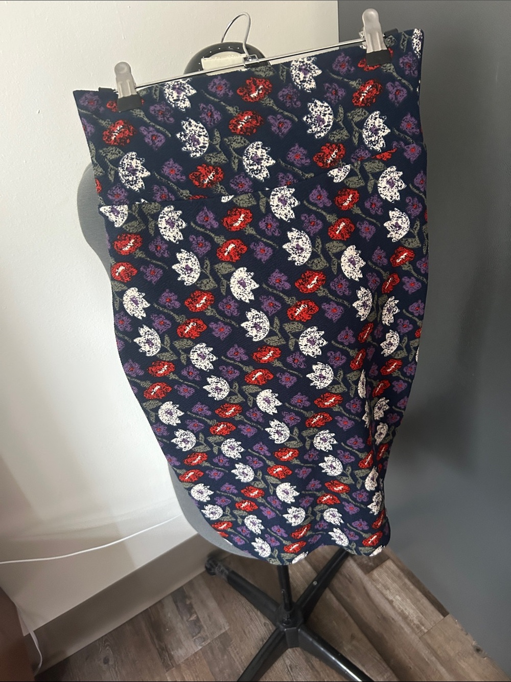LuLaRoe Navy Floral Pencil Skirt - Red, White & Purple Flowers